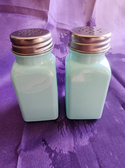 Salt & Pepper Shakers Turquoise Glass and stainless steel tops. - I Bought a Yard Sale
