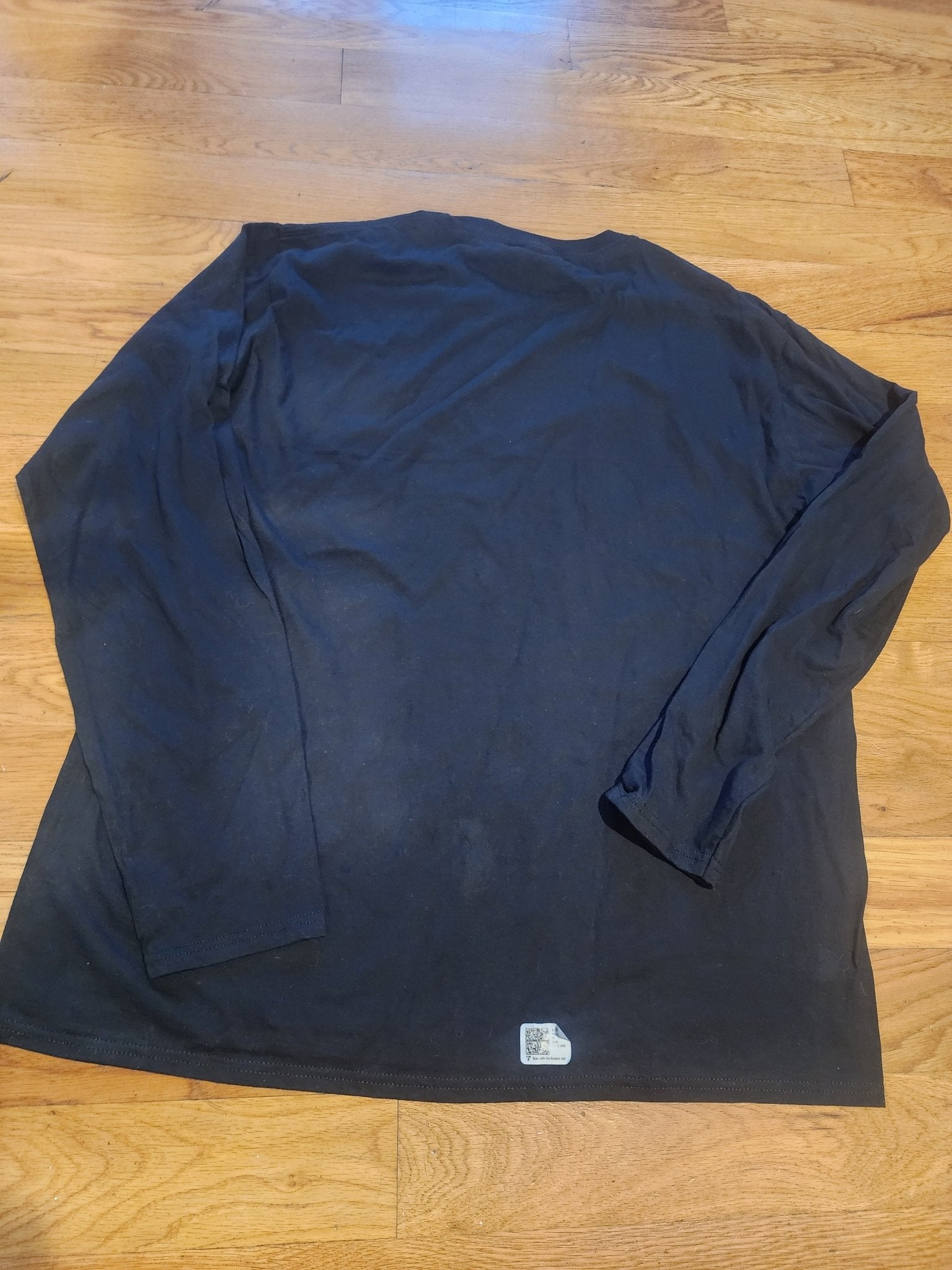 Smell Fabric Black Long Sleeve T-shirt XL - I Bought a Yard Sale
