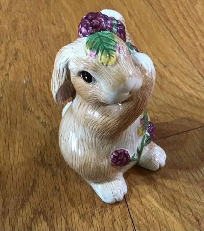 Spring Ceramic Bunny Rabbit Figurine - I Bought a Yard Sale
