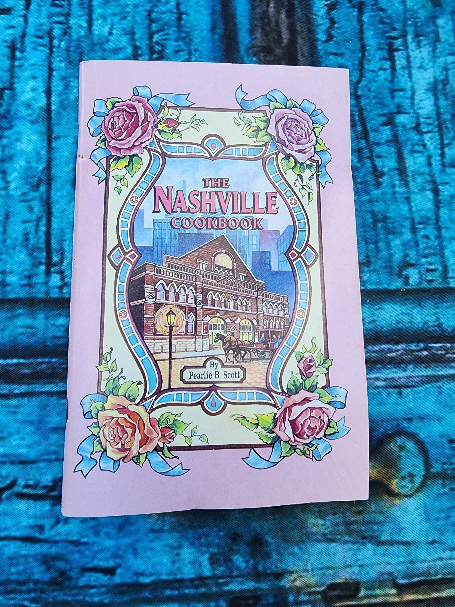 The Nashville Cookbook Pearlie B. Scott Paperback 1993 paperback flavors of the South - I Bought a Yard Sale