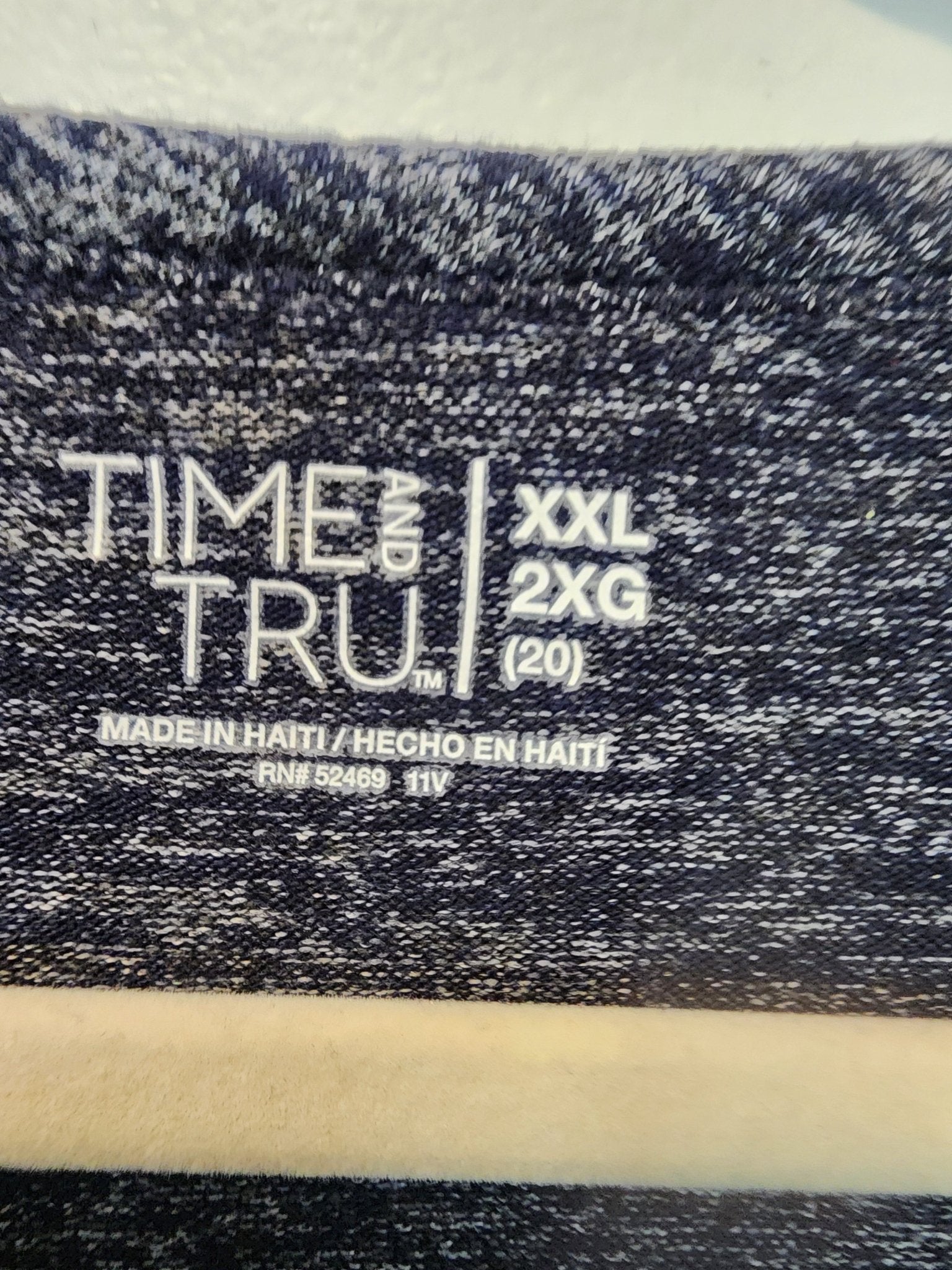 Time & Tru Women's long sleeve Shirt 2xl heather black - I Bought a Yard Sale