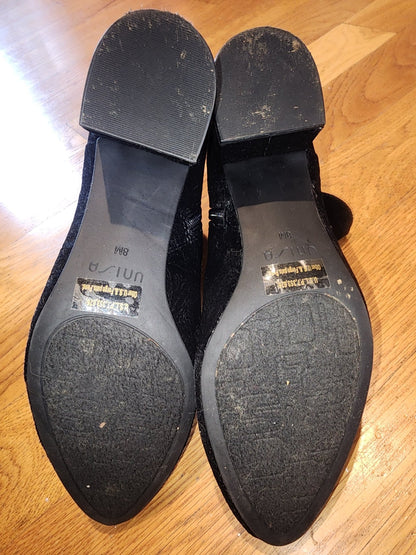 UNISA black velvet paisley embossed Boots size 8 - I Bought a Yard Sale