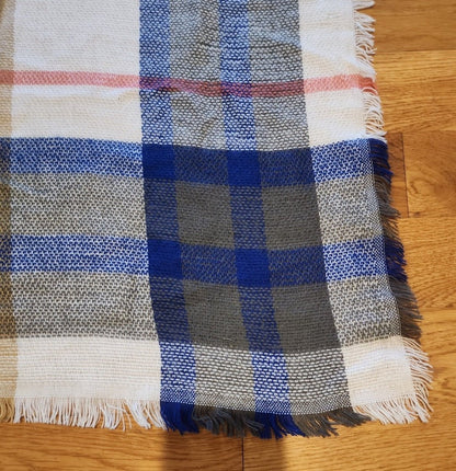 Versatile Throw scarf or shaw 54" x 54" Plaid very cozy - I Bought a Yard Sale