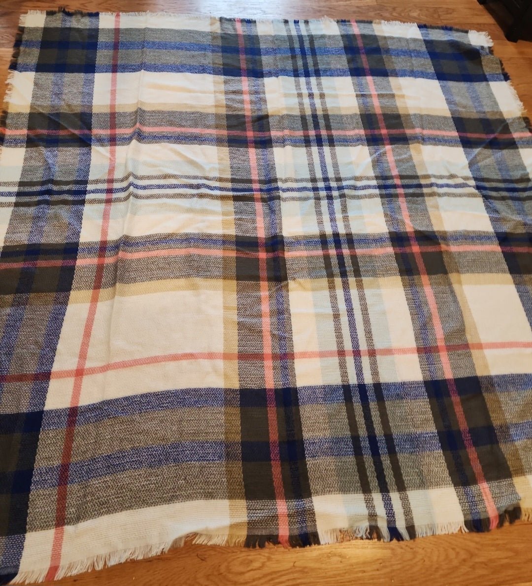Versatile Throw scarf or shaw 54" x 54" Plaid very cozy - I Bought a Yard Sale