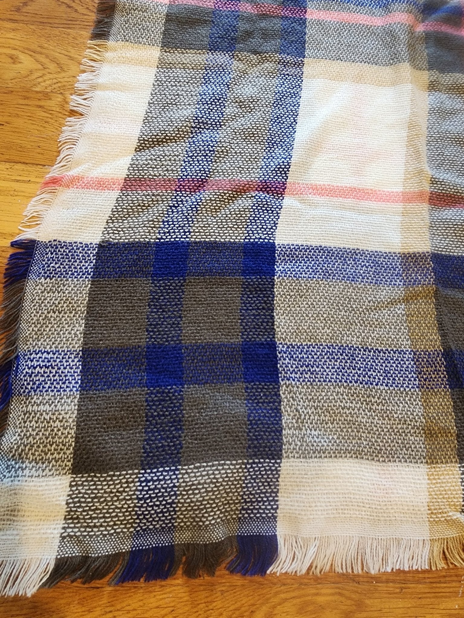 Versatile Throw scarf or shaw 54" x 54" Plaid very cozy - I Bought a Yard Sale