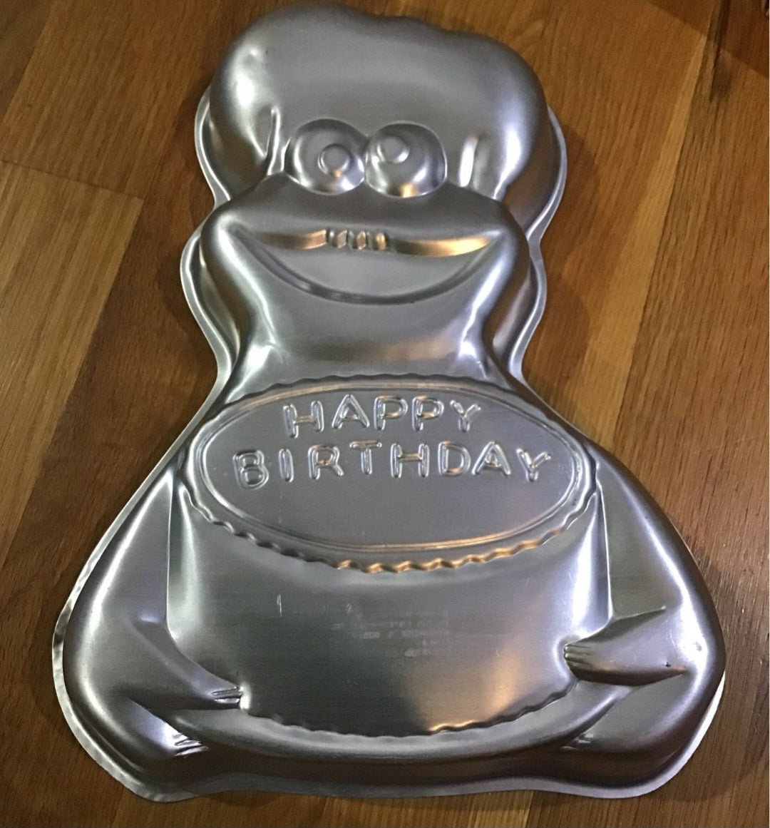 Vintage Cookie Monster cake pan from 1982 - I Bought a Yard Sale