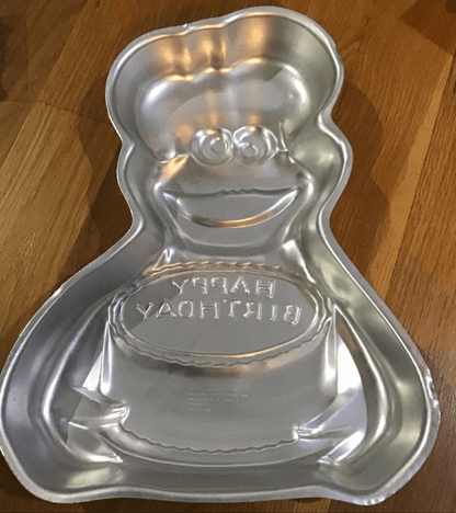 Vintage Cookie Monster cake pan from 1982 - I Bought a Yard Sale