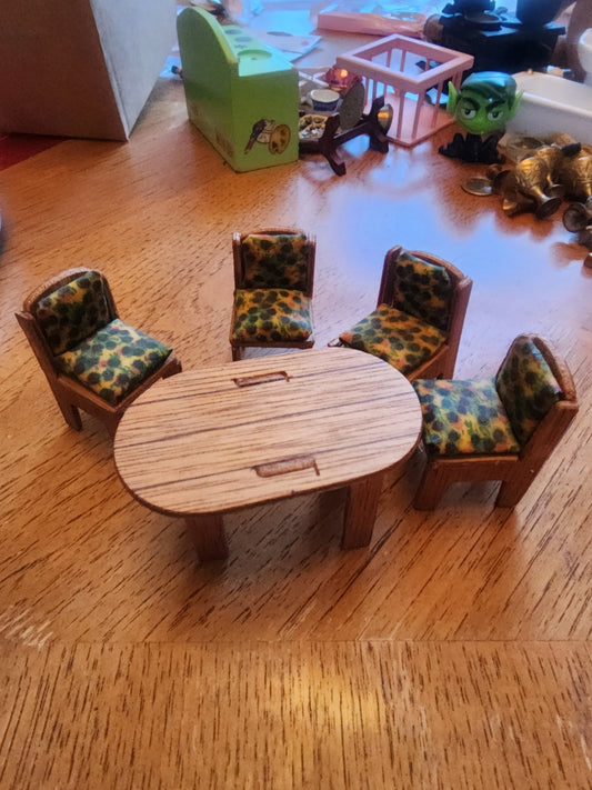 Vintage Doll House minature Dining Table and 4 chairs - I Bought a Yard Sale
