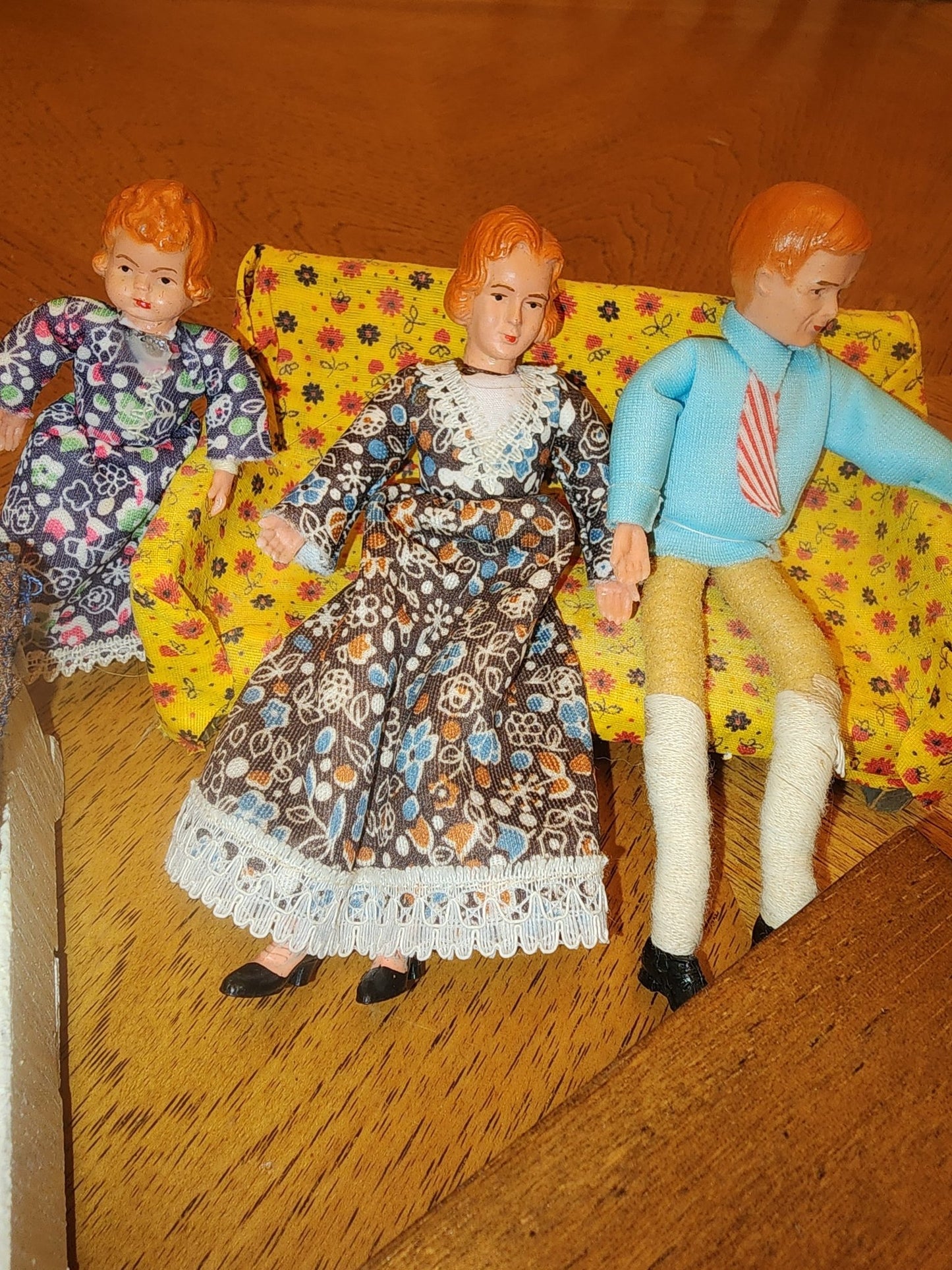 Vintage German Caco Dolls Family of 5 with furniture - I Bought a Yard Sale