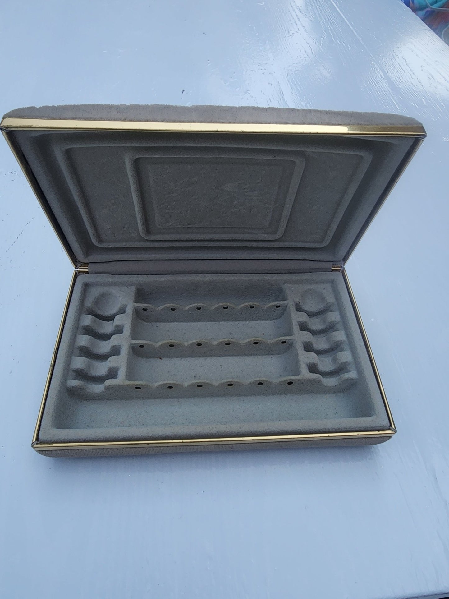 Vintage Mele Style Gray Velvet Jewelry Box - Rings, Earrings, Necklace Storage - I Bought a Yard Sale