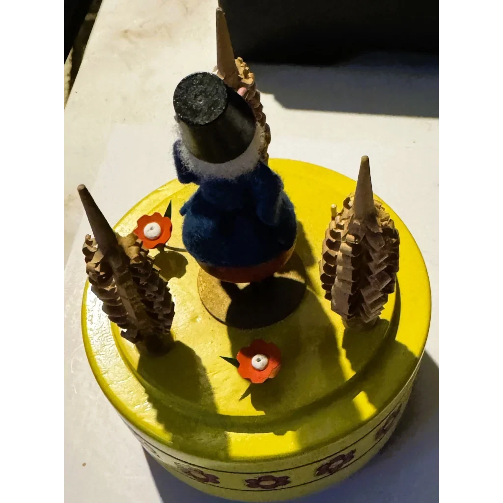 Vintage Reuge Swiss Movement Music Box 🎵 Dancing Folk Figure Lara's Theme German Erzgebirge