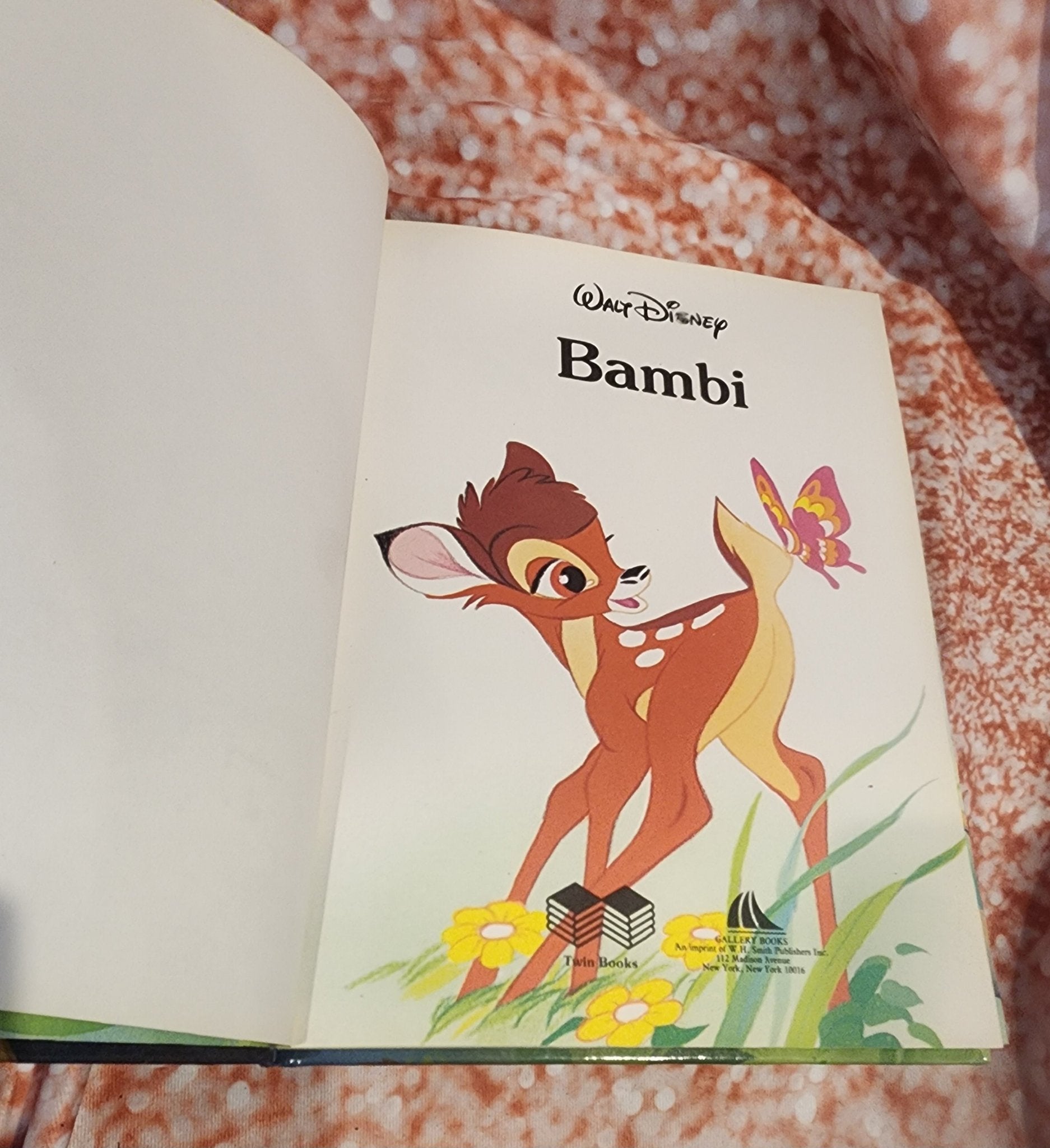 Walt Disney Bambi HB book 1989 - I Bought a Yard Sale