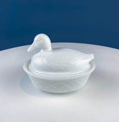 Westmoreland Milk Glass Duck Dish. Vintage Duck Butter or Serving Dish. White Bird Bowl with Cover. Modern Farmhouse. French Country. - I Bought a Yard Sale