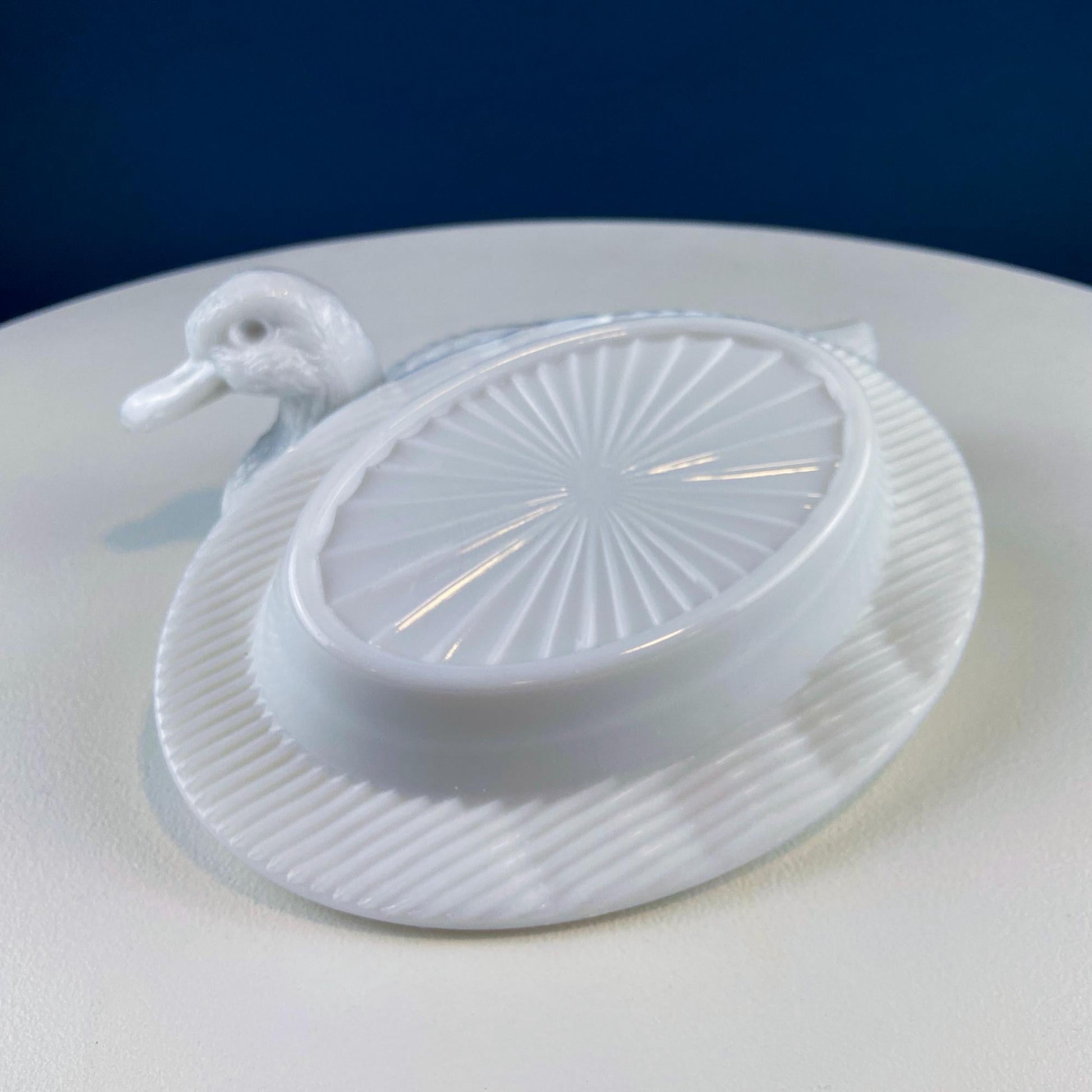 Westmoreland Milk Glass Duck Dish. Vintage Duck Butter or Serving Dish. White Bird Bowl with Cover. Modern Farmhouse. French Country. - I Bought a Yard Sale
