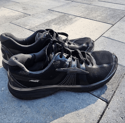 Women's Black Avia Tennis shoes size 9.5 - I Bought a Yard Sale