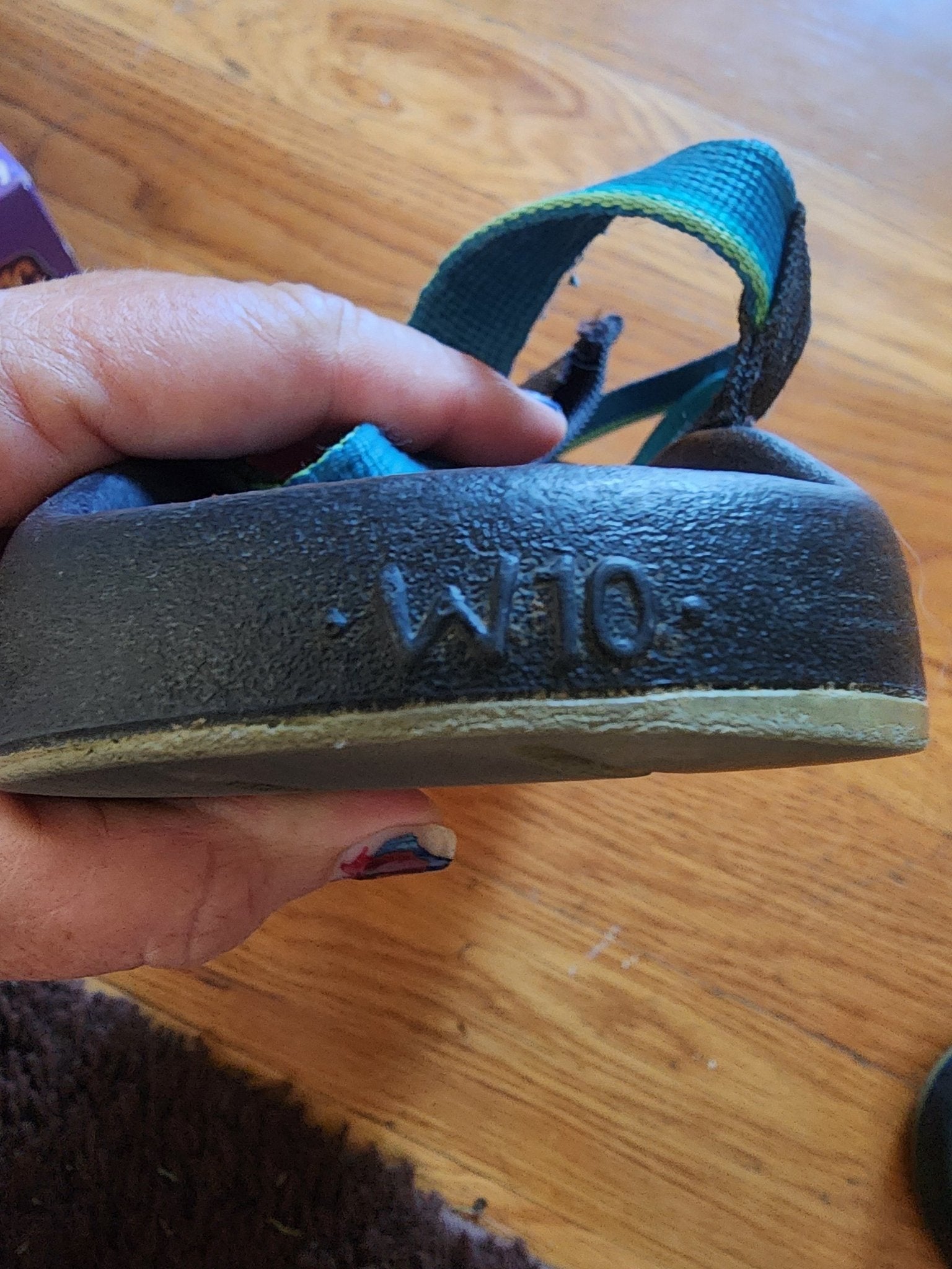 Women's Chaco ZX/2 Yampa River sandals in blue and green, size 10 - I Bought a Yard Sale