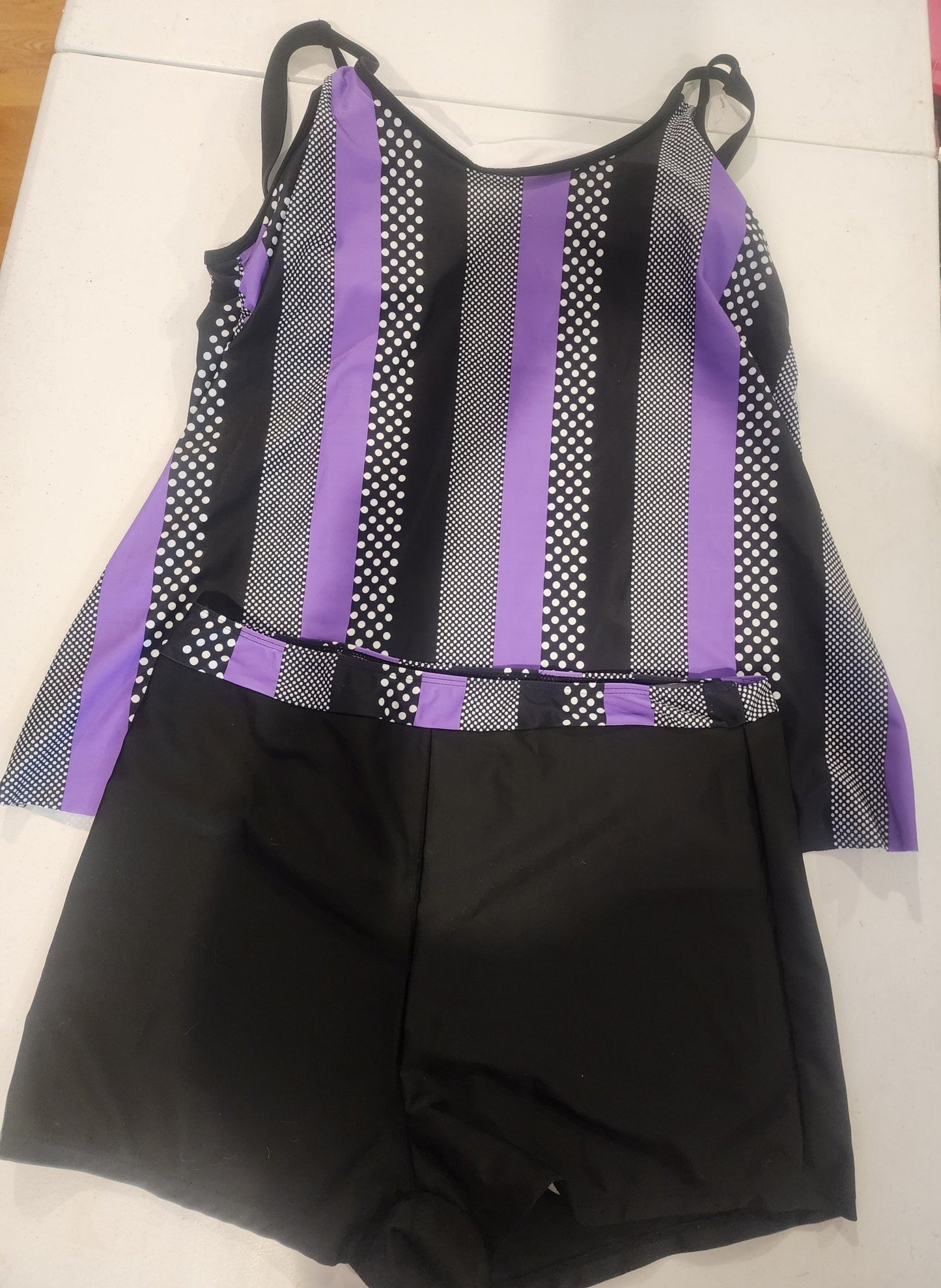 Women's Plus Size Swimsuit 18 - 20 Purple Black White - I Bought a Yard Sale