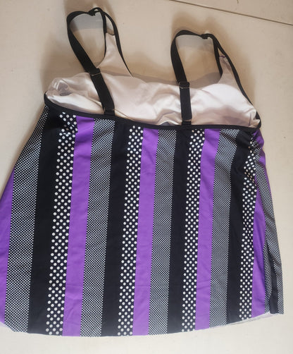 Women's Plus Size Swimsuit 18 - 20 Purple Black White - I Bought a Yard Sale