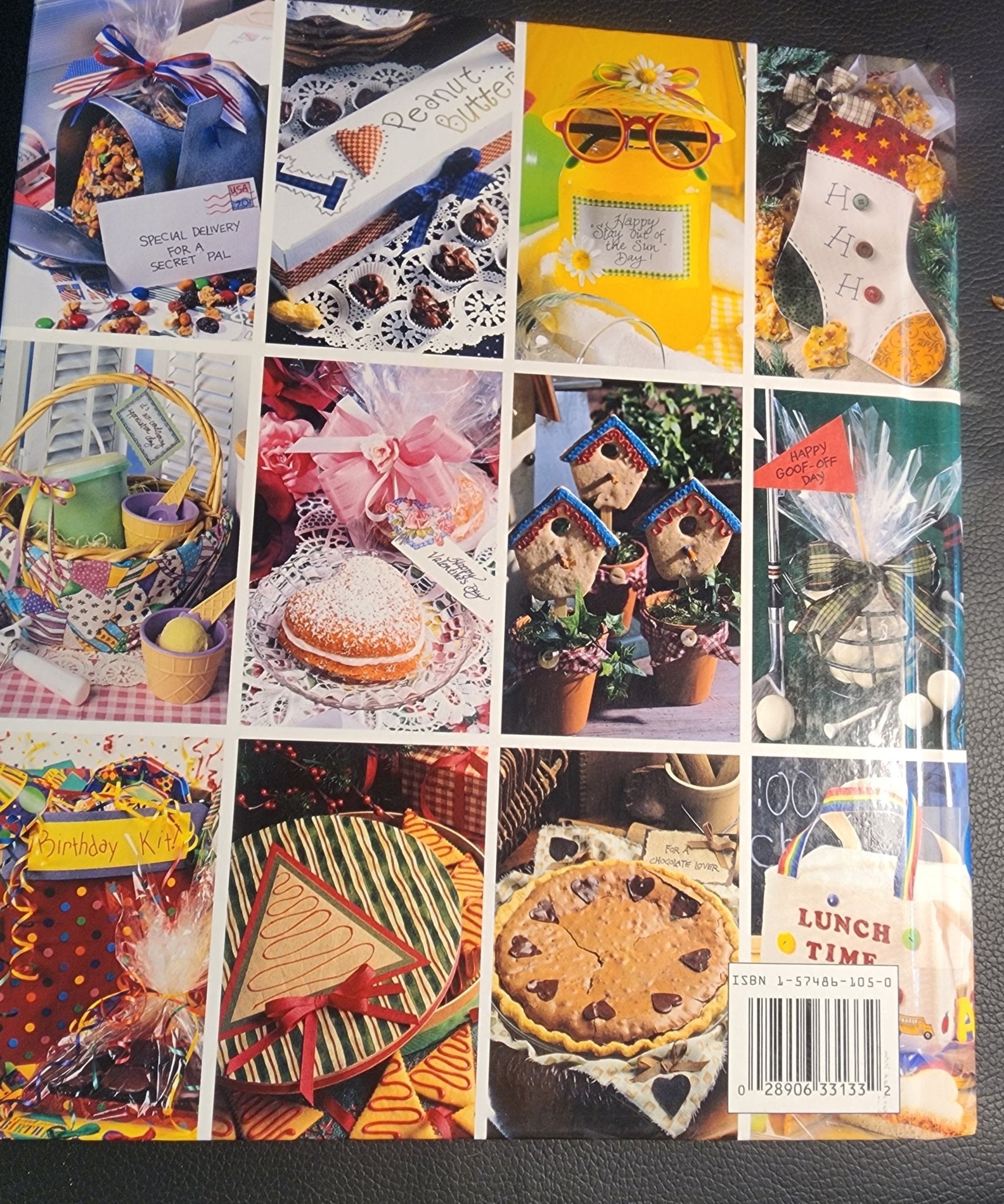 Year of Gifts of Good Taste by Leisure Arts Staff (1998, Hardcover) - I Bought a Yard Sale